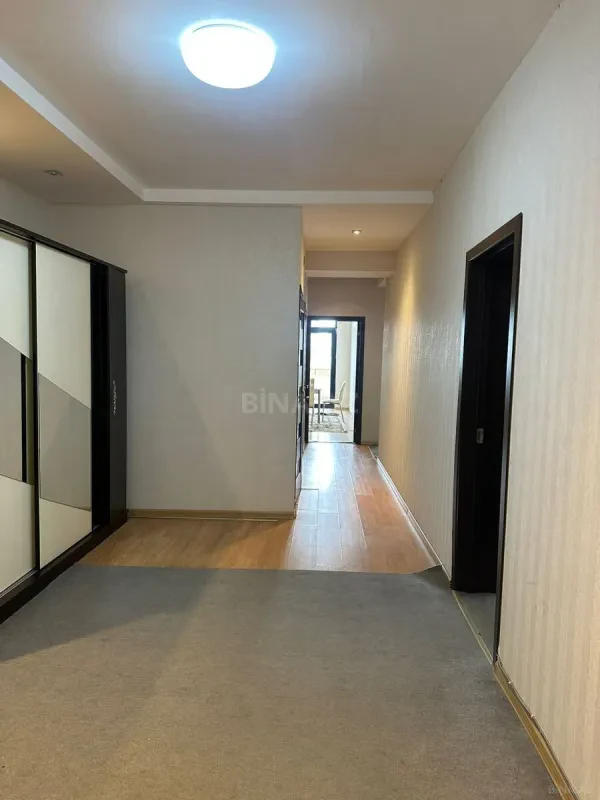 Kirayə verilir 3 otaqlı ofis 150 m²
