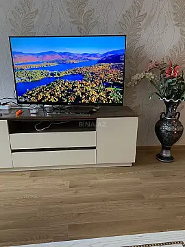 Kirayə verilir 2 otaqlı mənzil 100 m²