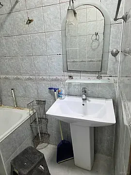 Kirayə verilir 2 otaqlı mənzil 55 m²