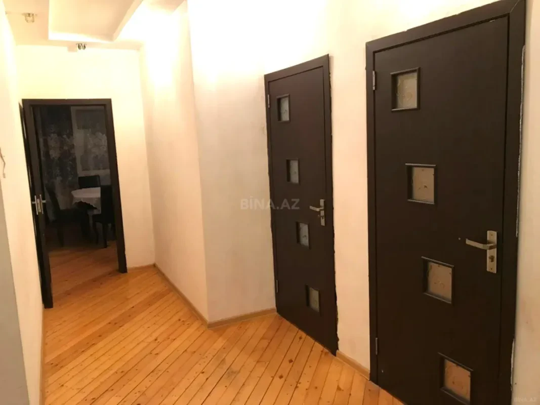 Kirayə verilir 2 otaqlı mənzil 95 m²