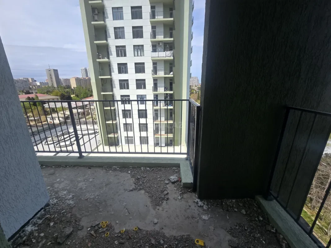 Satılır 3 otaqlı mənzil 147 m²