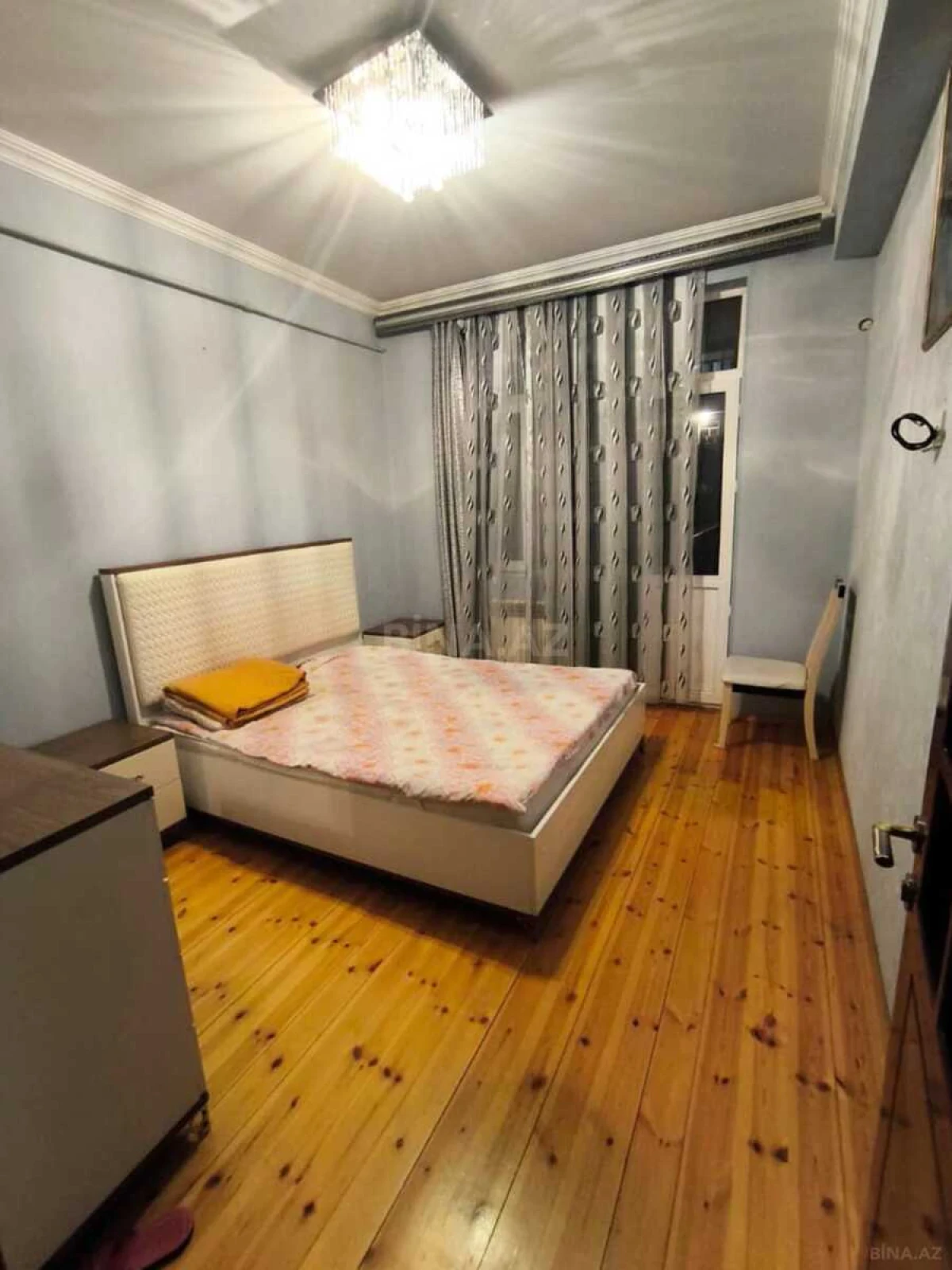 Kirayə verilir 2 otaqlı mənzil 65 m²