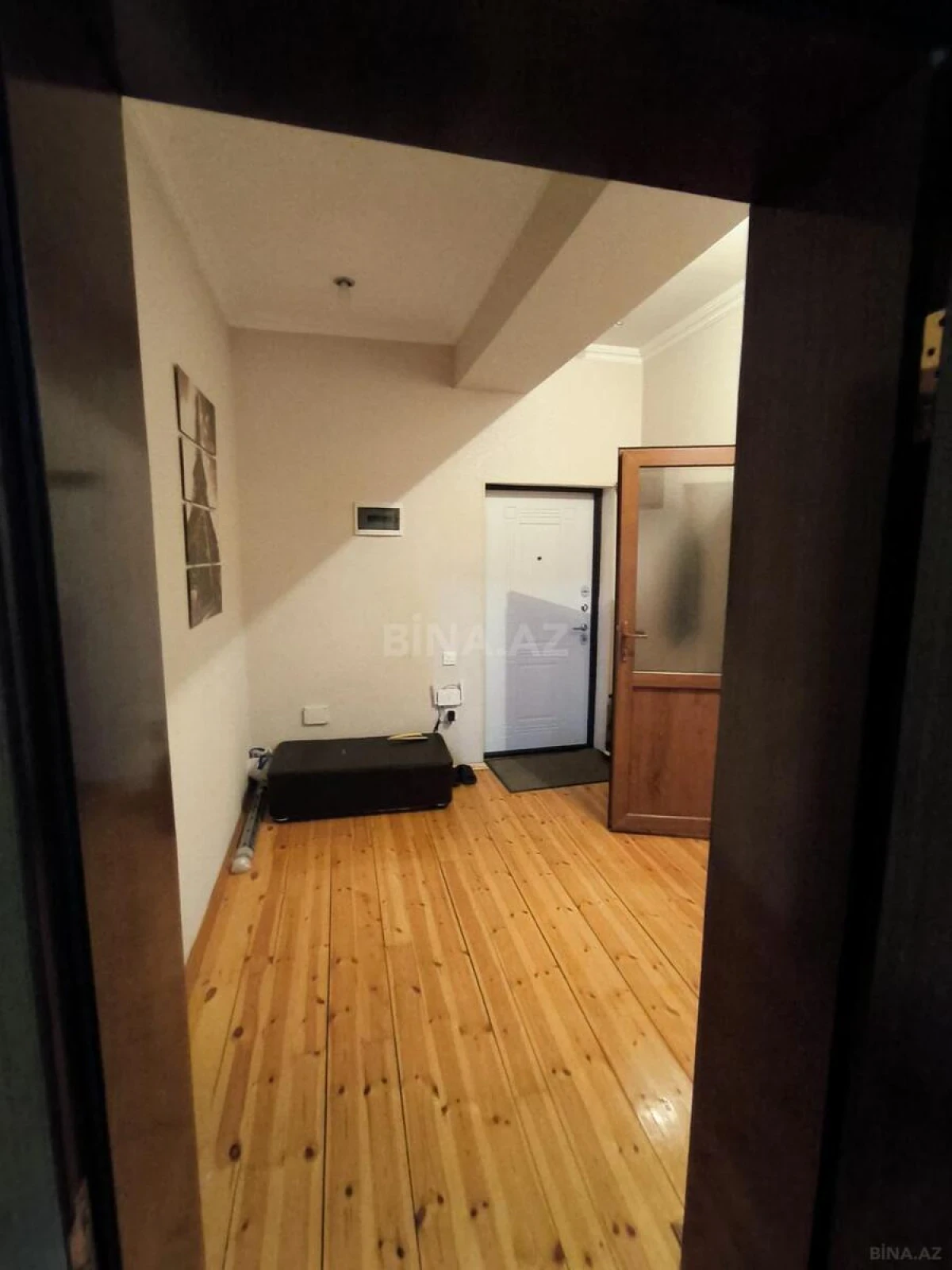 Kirayə verilir 2 otaqlı mənzil 65 m²