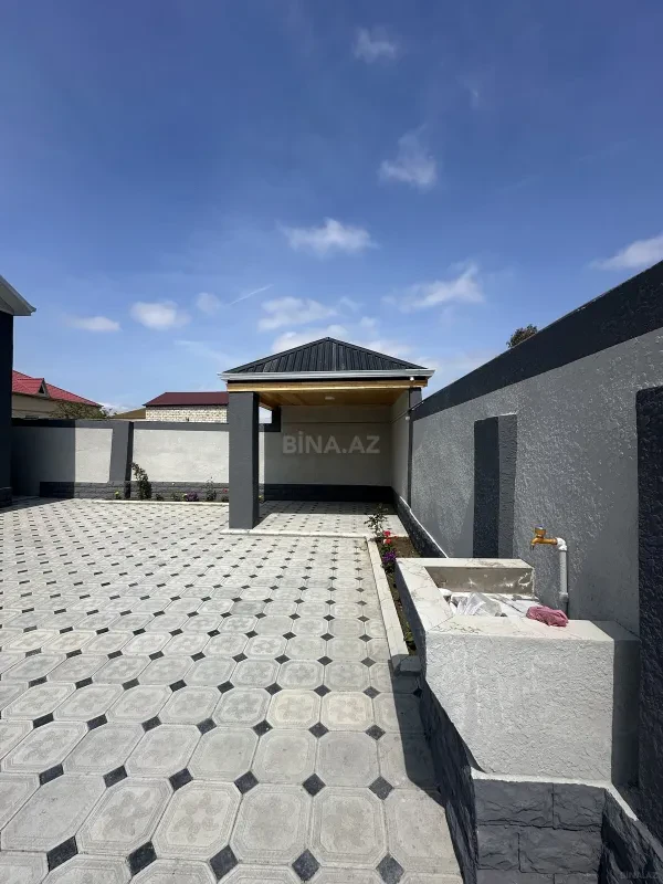 Satılır 4 otaqlı həyət evi 130 m²