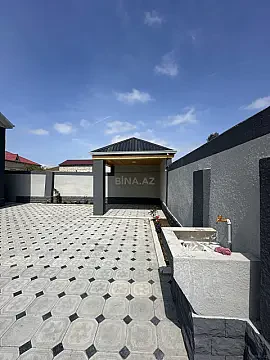 Satılır 4 otaqlı həyət evi 130 m²