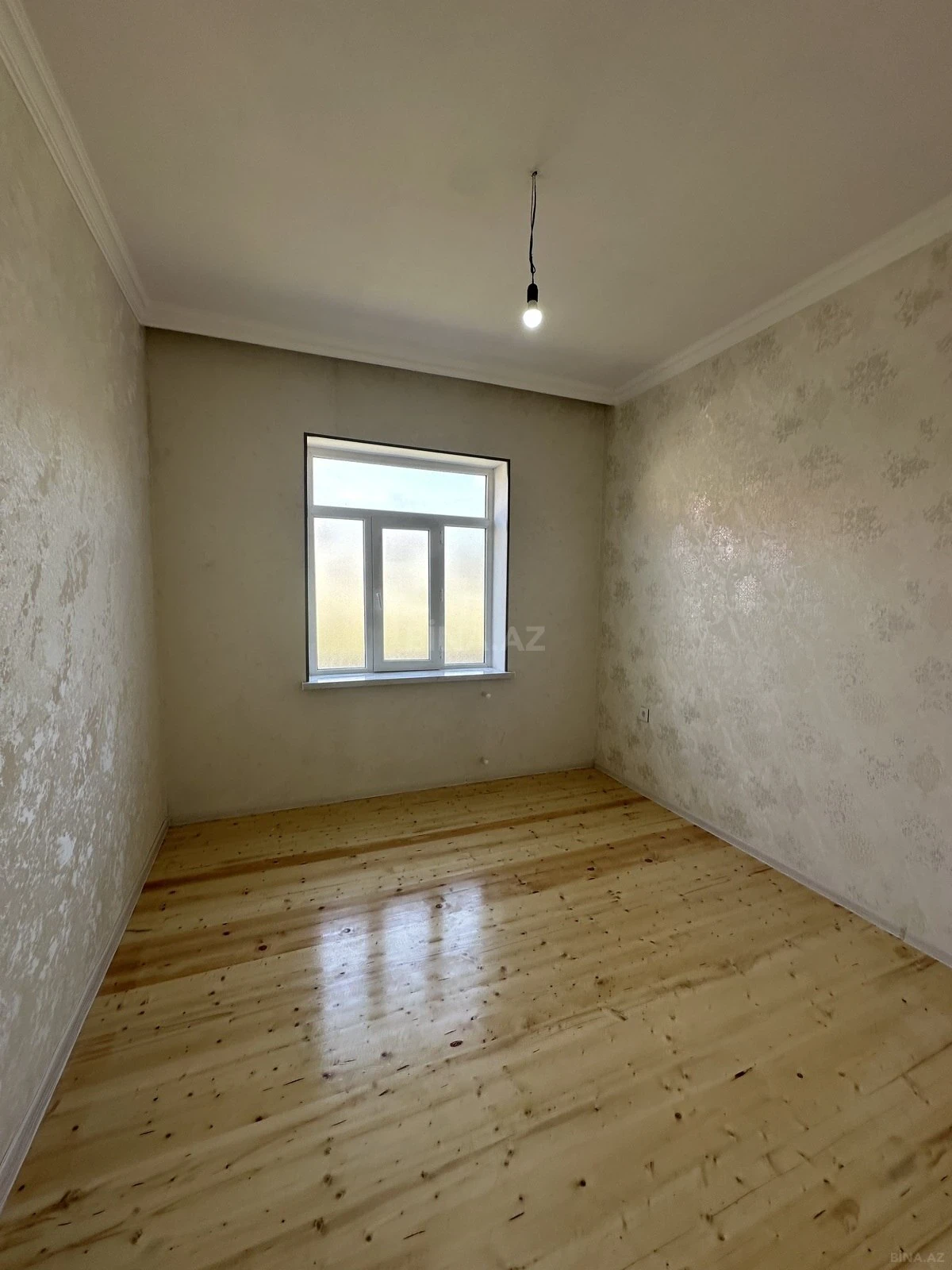 Satılır 4 otaqlı həyət evi 130 m²