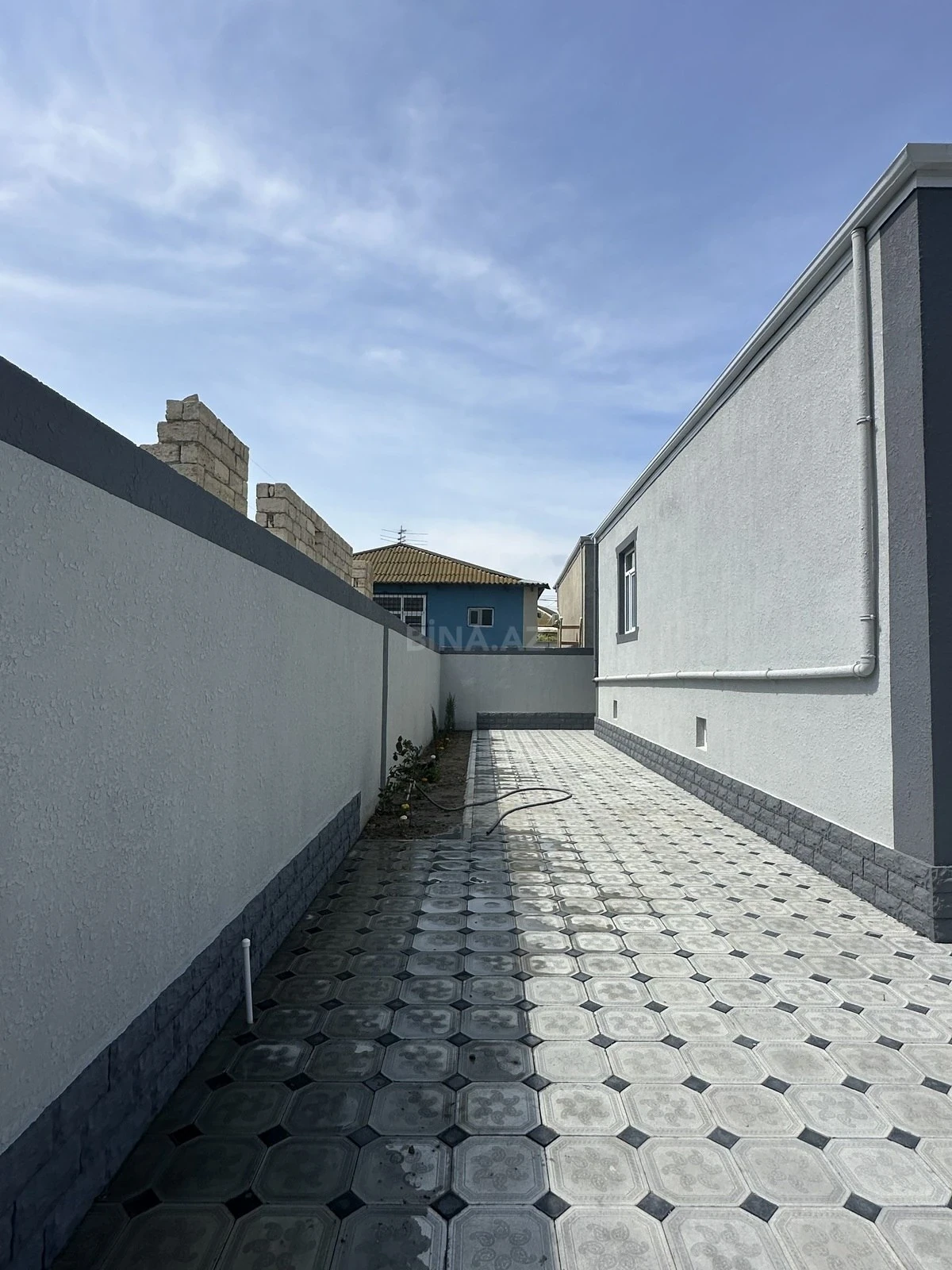 Satılır 4 otaqlı həyət evi 130 m²