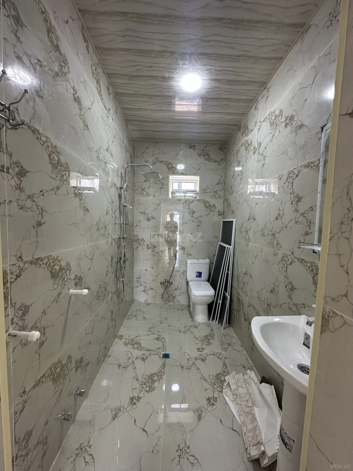 Satılır 4 otaqlı həyət evi 130 m²