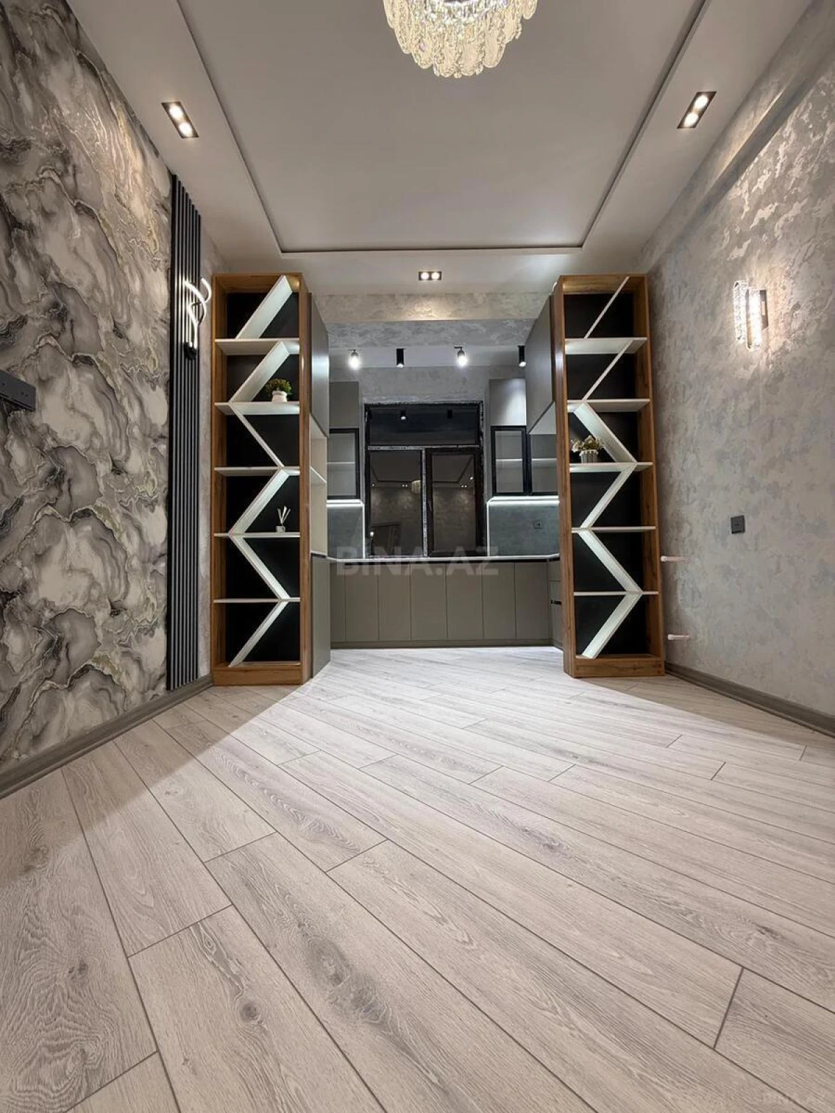 Satılır 2 otaqlı mənzil 65 m²
