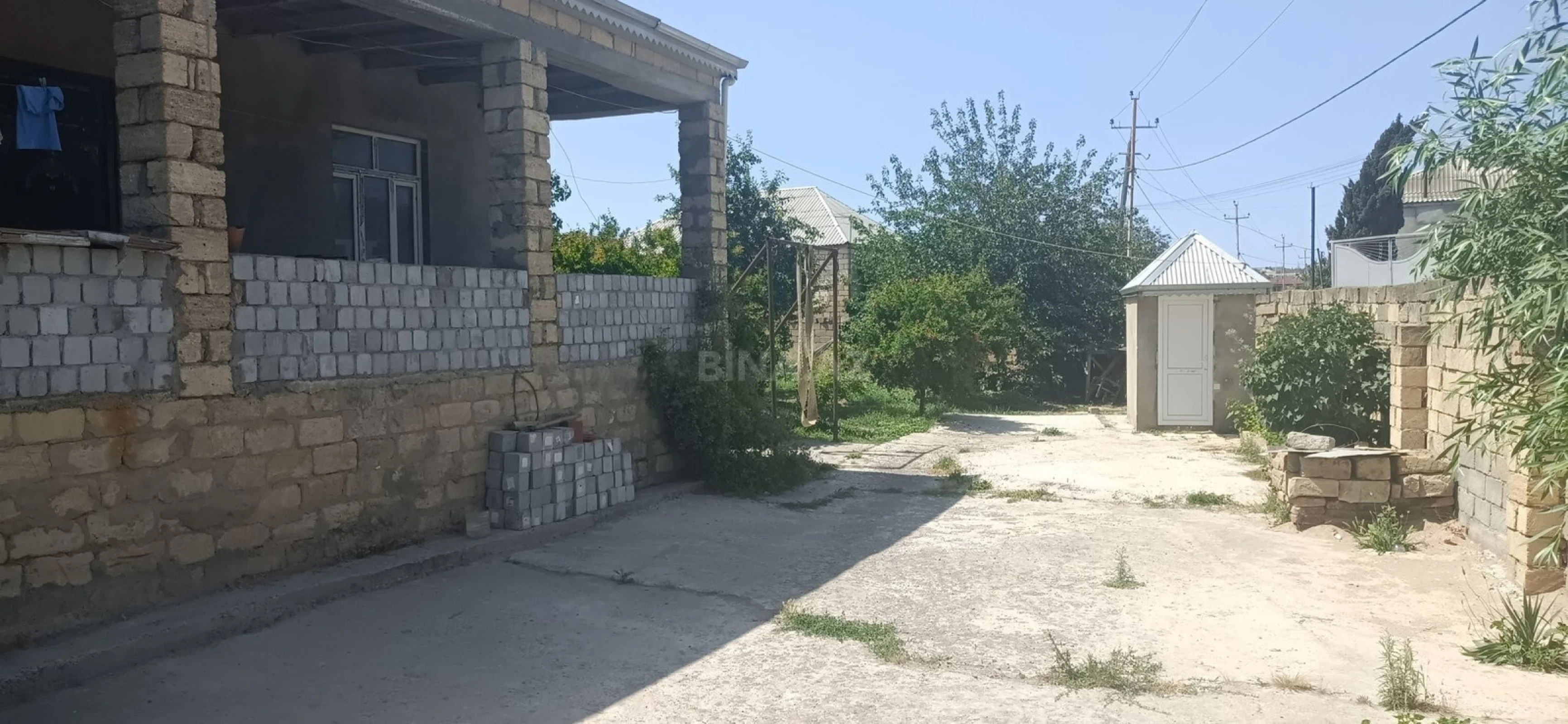 Satılır 5 otaqlı həyət evi 120 m²