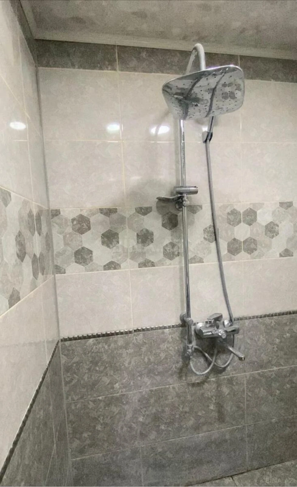 Satılır 3 otaqlı mənzil 70 m²