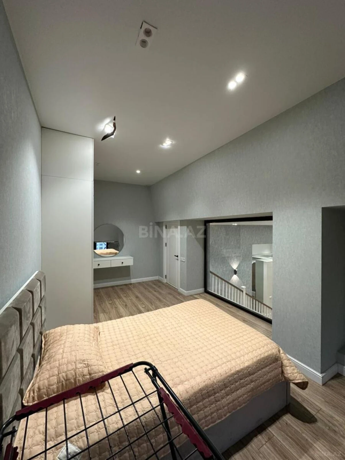 Kirayə verilir 3 otaqlı mənzil 100 m²