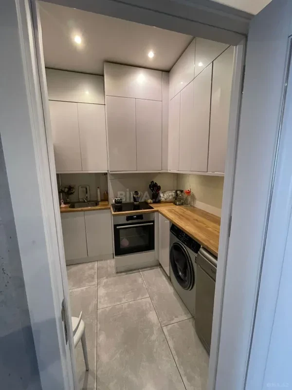 Satılır 3 otaqlı mənzil 95 m²