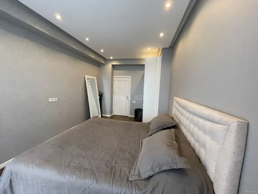 Satılır 3 otaqlı mənzil 95 m²