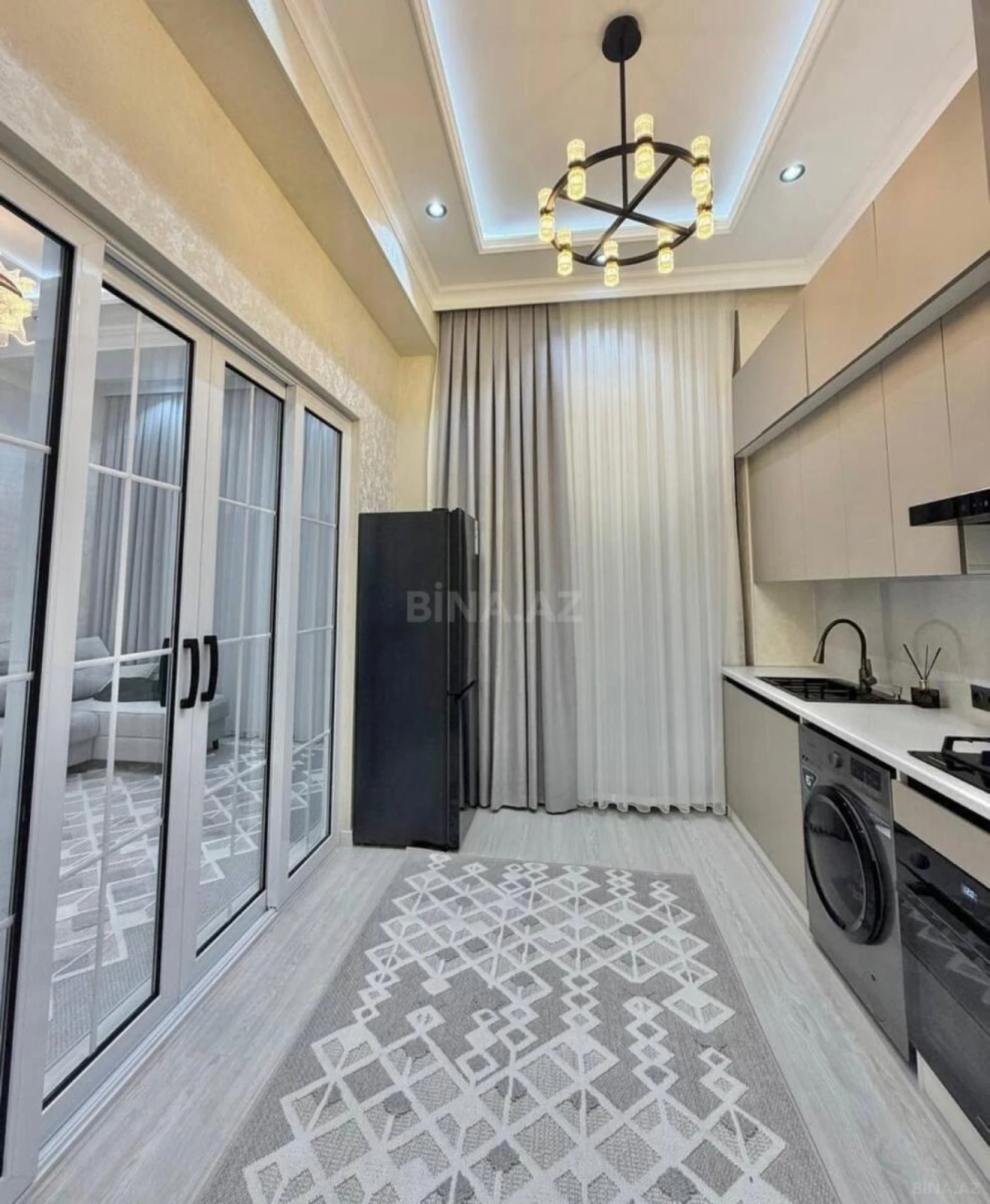 Kirayə verilir 3 otaqlı mənzil 115 m²