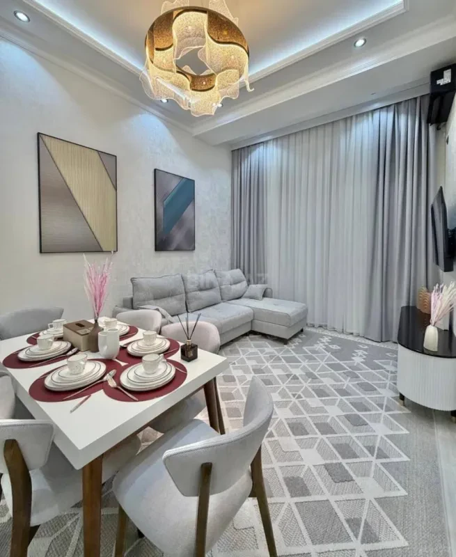 Kirayə verilir 3 otaqlı mənzil 115 m²