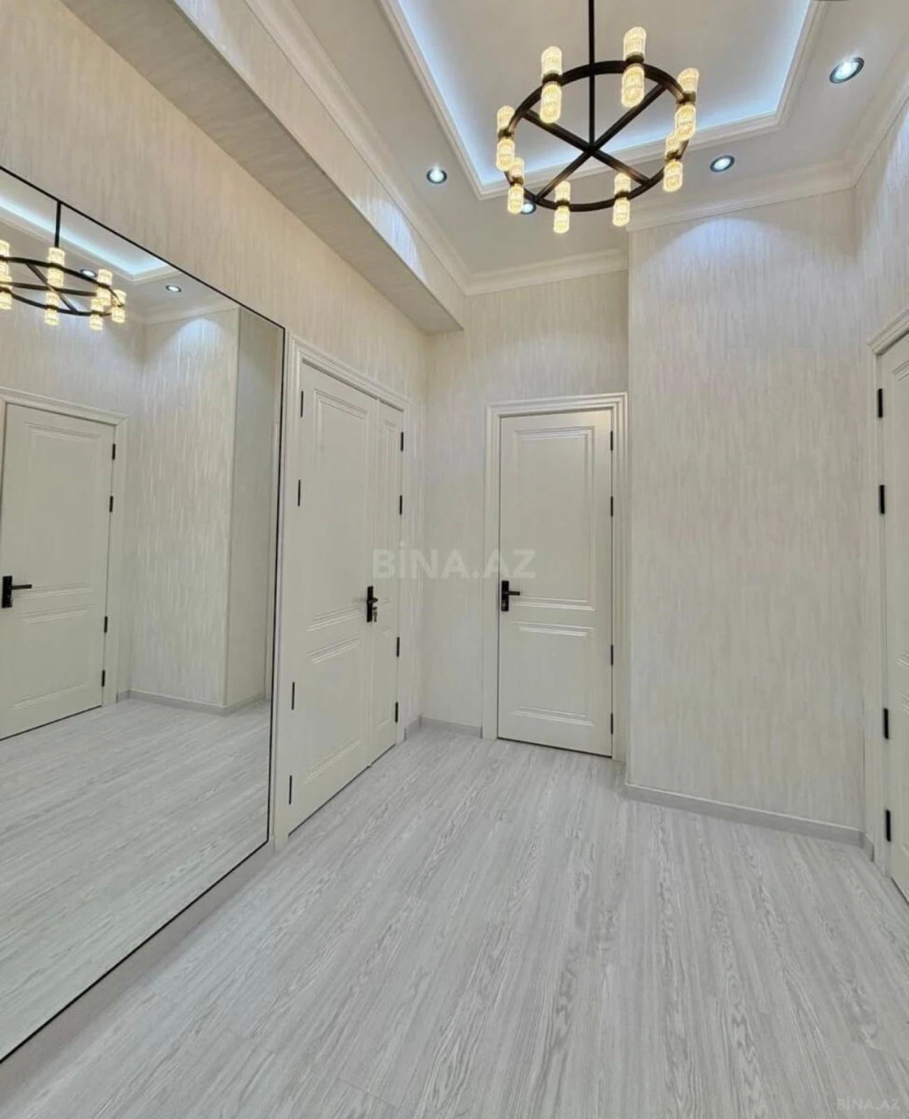 Kirayə verilir 3 otaqlı mənzil 115 m²