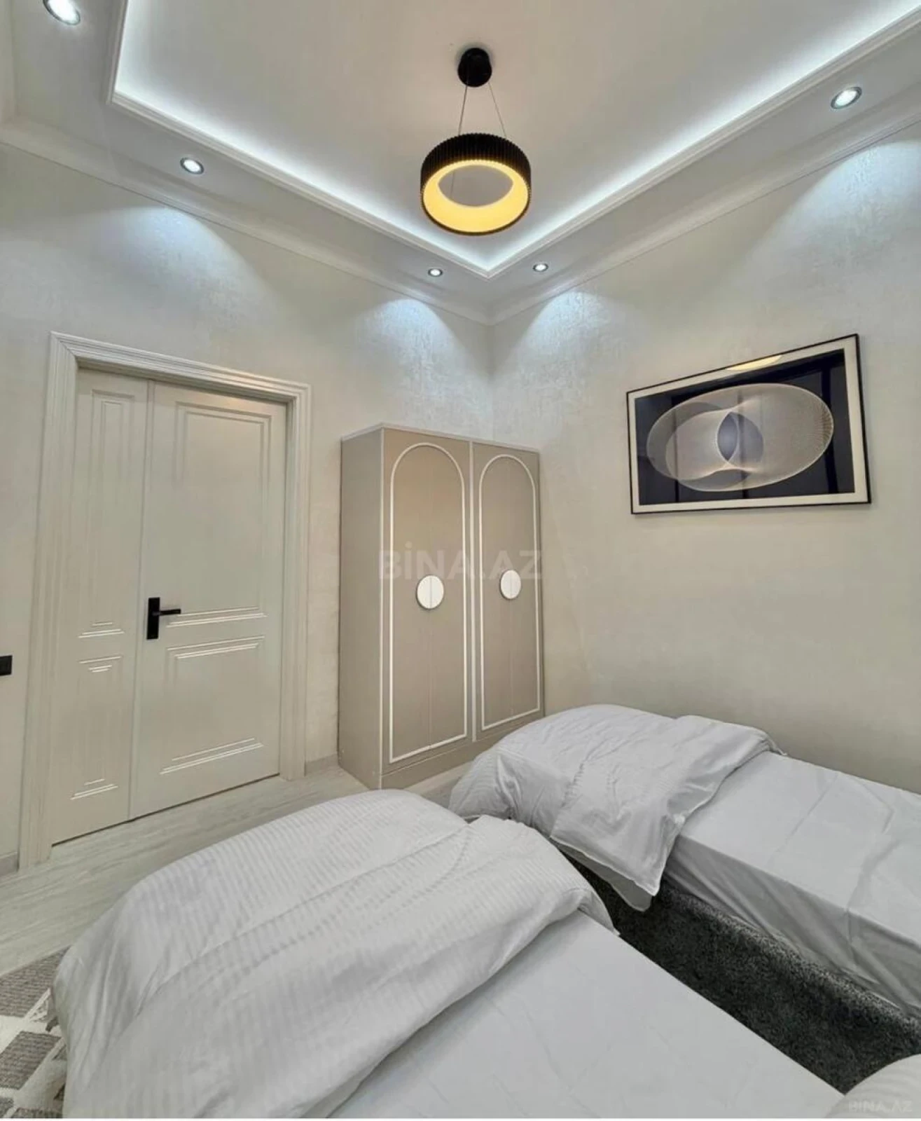 Kirayə verilir 3 otaqlı mənzil 115 m²