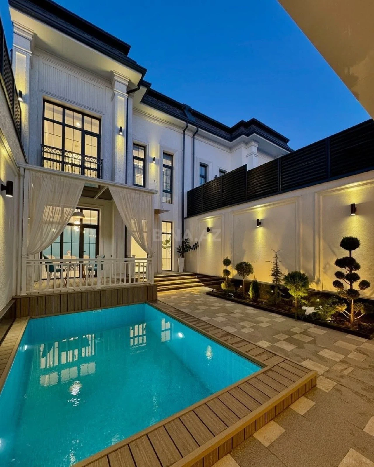 Kirayə verilir 4 otaqlı həyət evi 250 m²