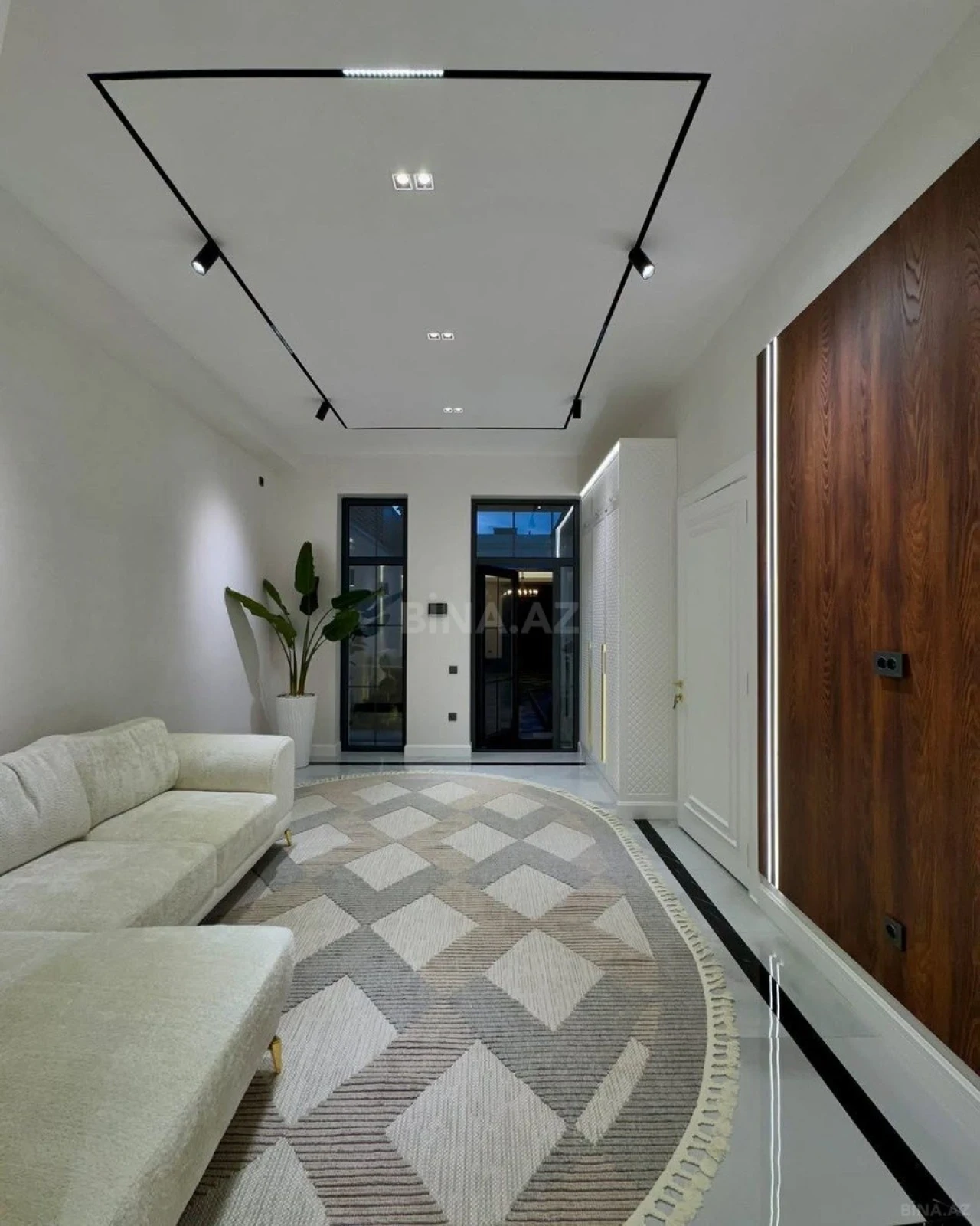 Kirayə verilir 4 otaqlı həyət evi 250 m²