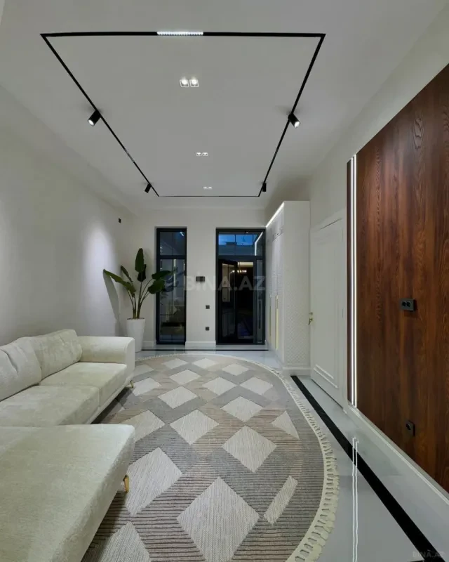 Kirayə verilir 4 otaqlı həyət evi 250 m²