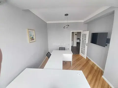 Kirayə verilir 1 otaqlı ofis 20 m²