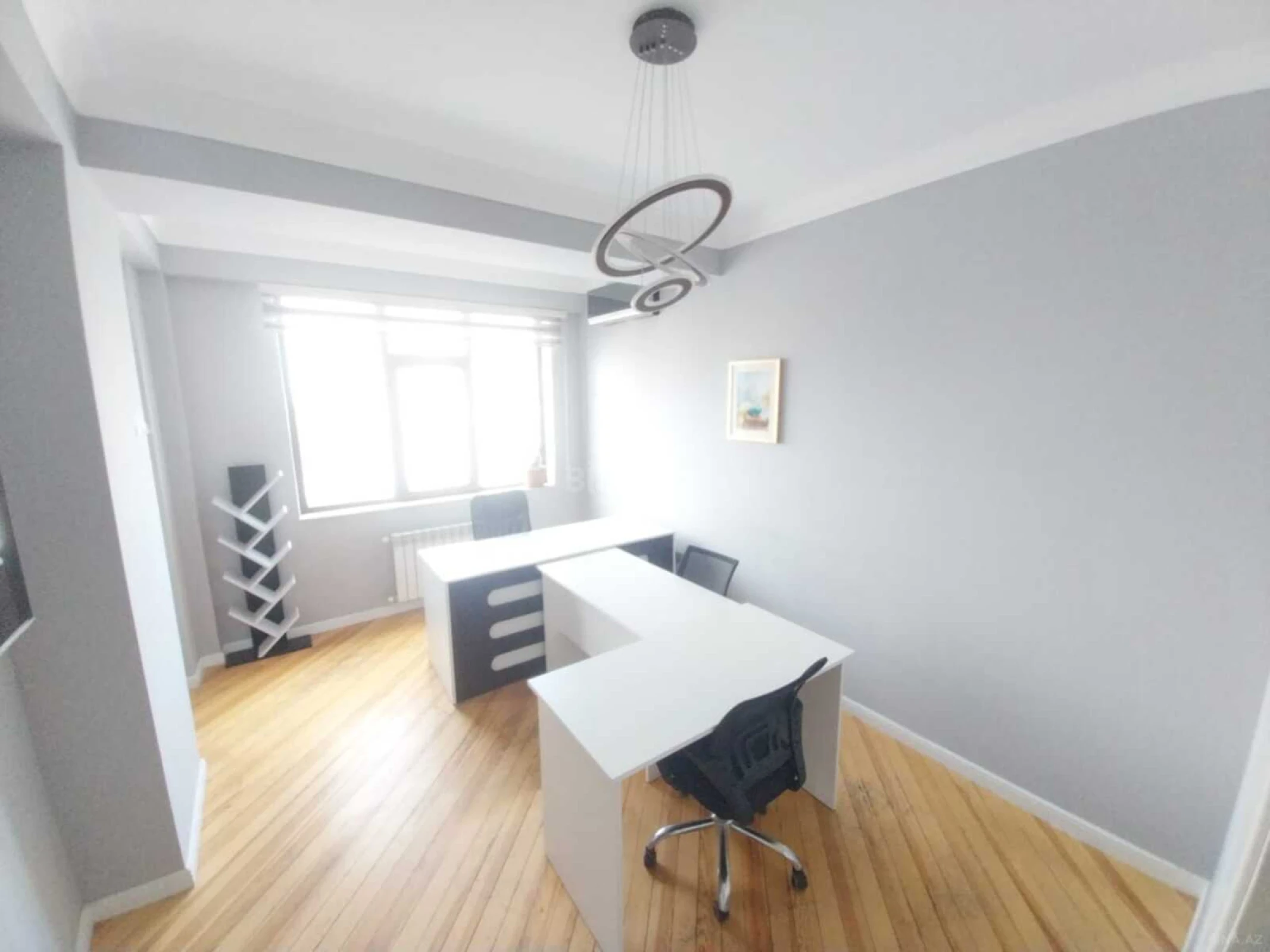 Kirayə verilir 1 otaqlı ofis 20 m²