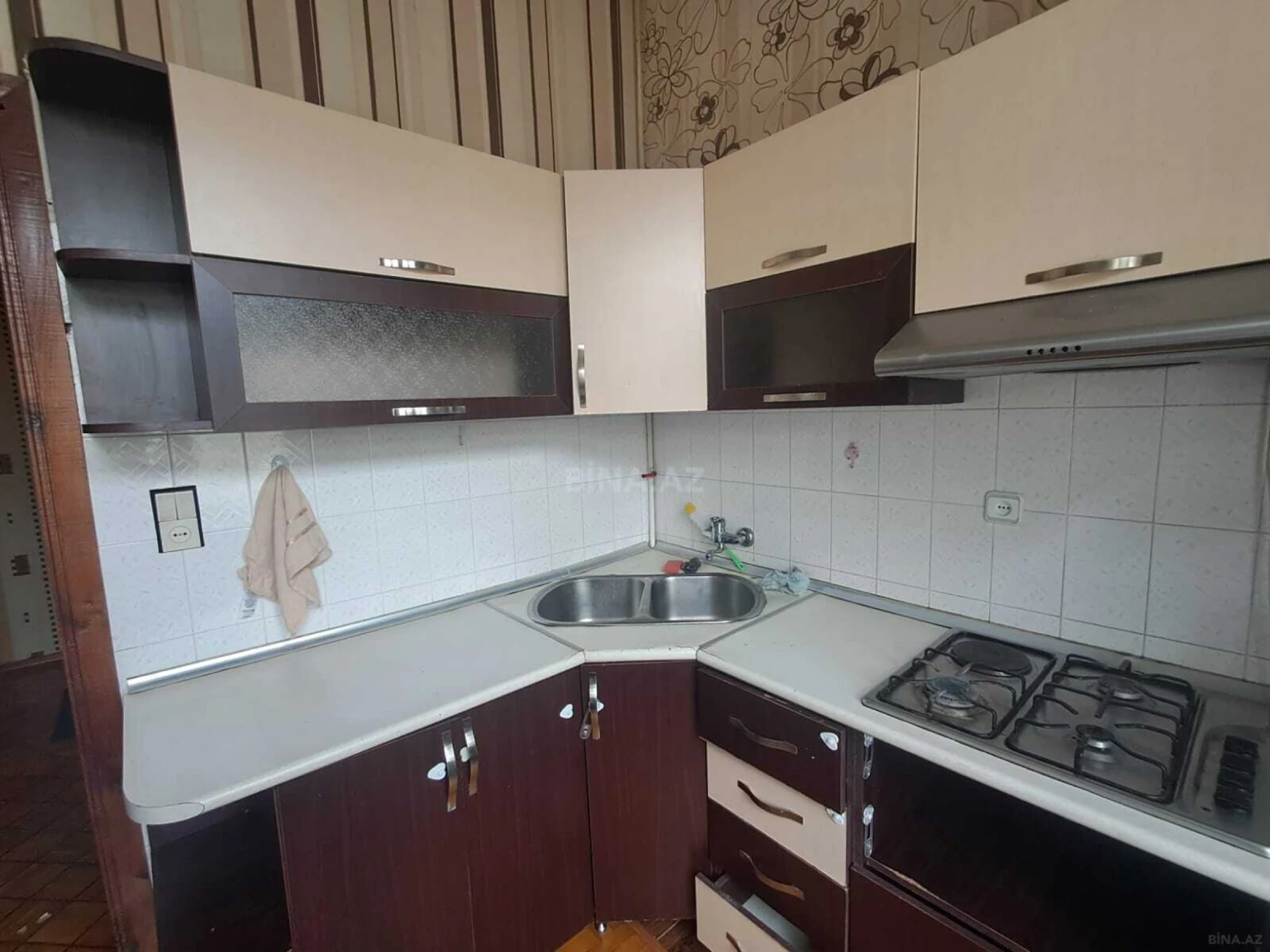 Kirayə verilir 2 otaqlı mənzil 60 m²