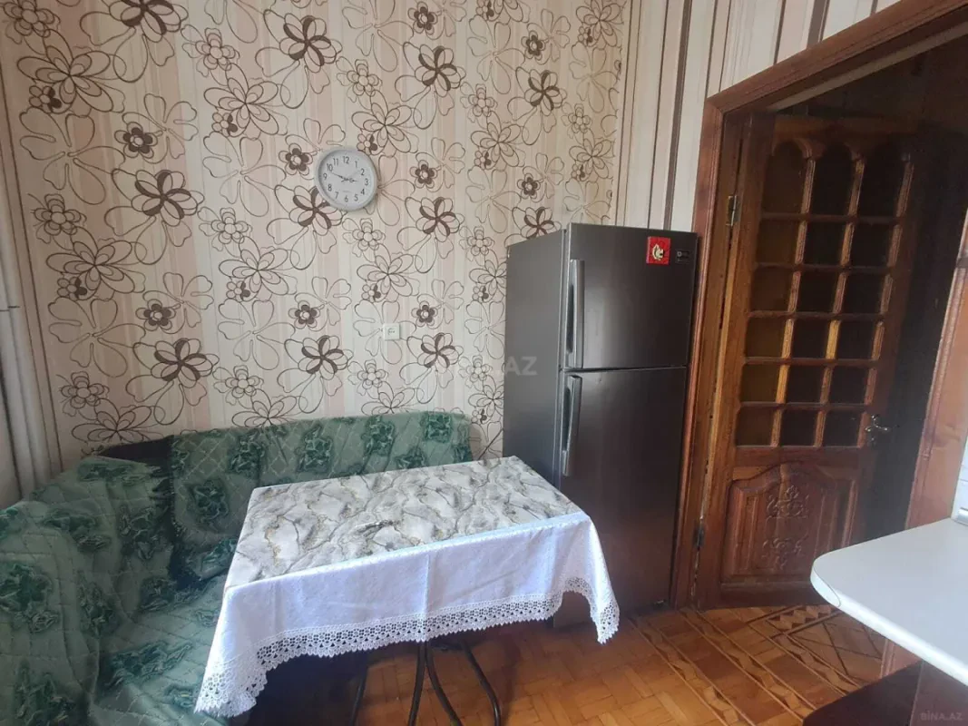 Kirayə verilir 2 otaqlı mənzil 60 m²