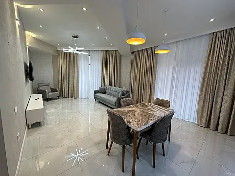 Kirayə verilir 3 otaqlı mənzil 101 m²