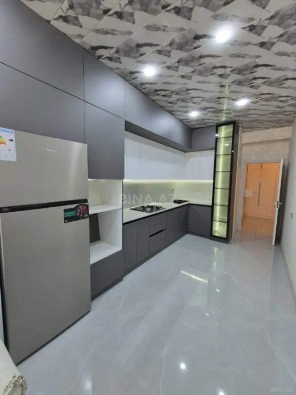 Kirayə verilir 2 otaqlı mənzil 80 m²