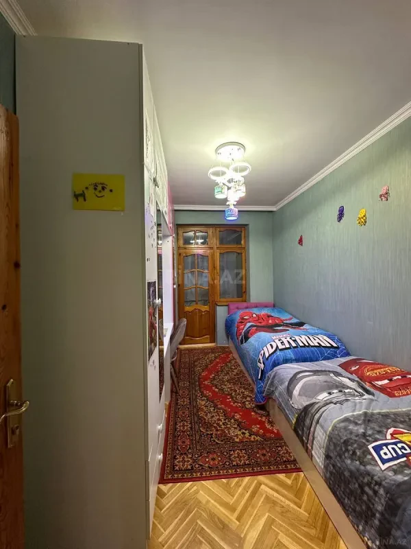 Satılır 3 otaqlı mənzil 76 m²
