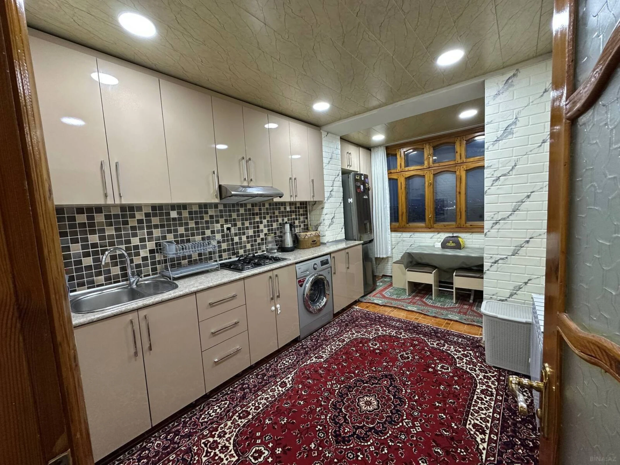 Satılır 3 otaqlı mənzil 76 m²