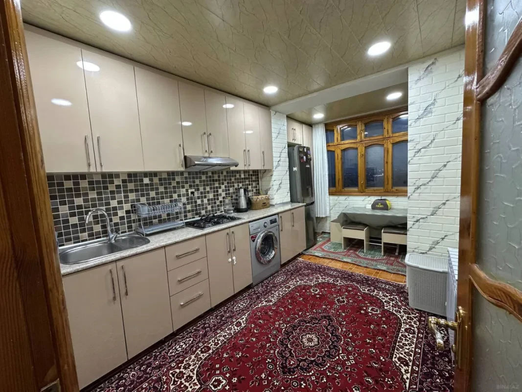 Satılır 3 otaqlı mənzil 76 m²