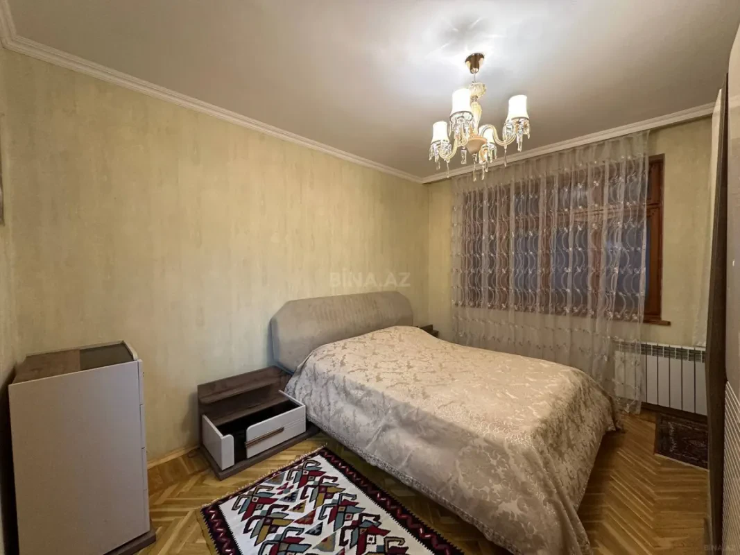 Satılır 3 otaqlı mənzil 76 m²