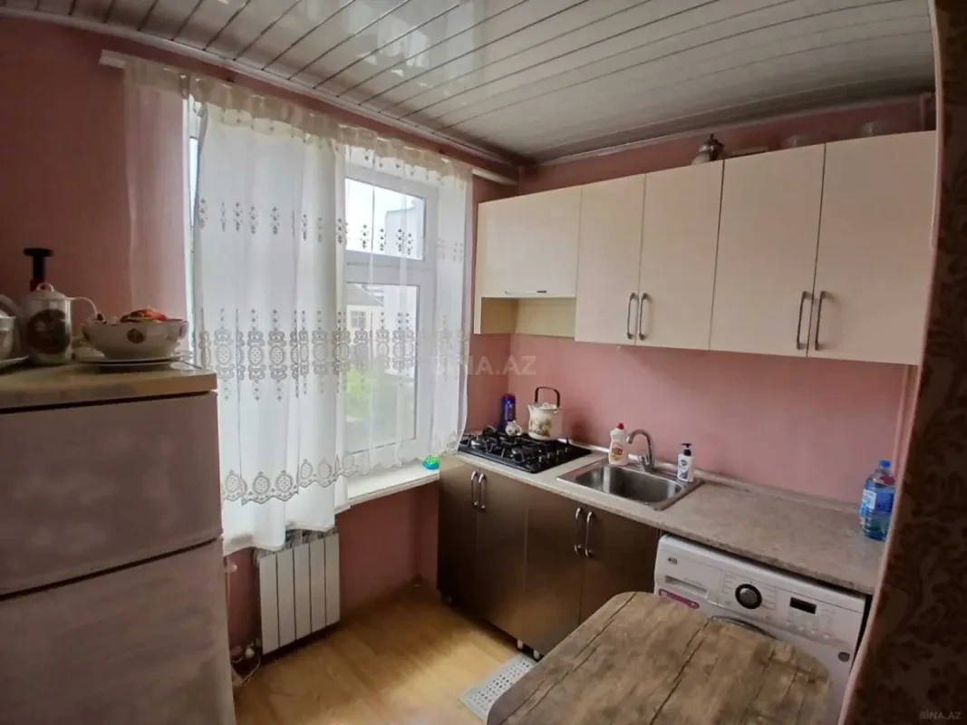 Satılır 1 otaqlı mənzil 30 m²