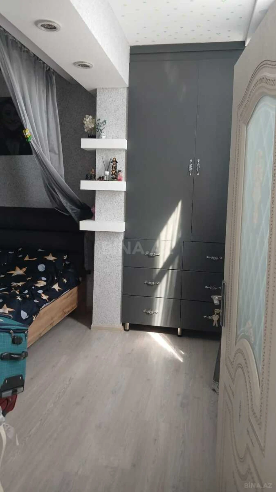Satılır 3 otaqlı mənzil 90 m²