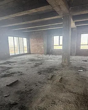 Satılır 3 otaqlı mənzil 290 m²