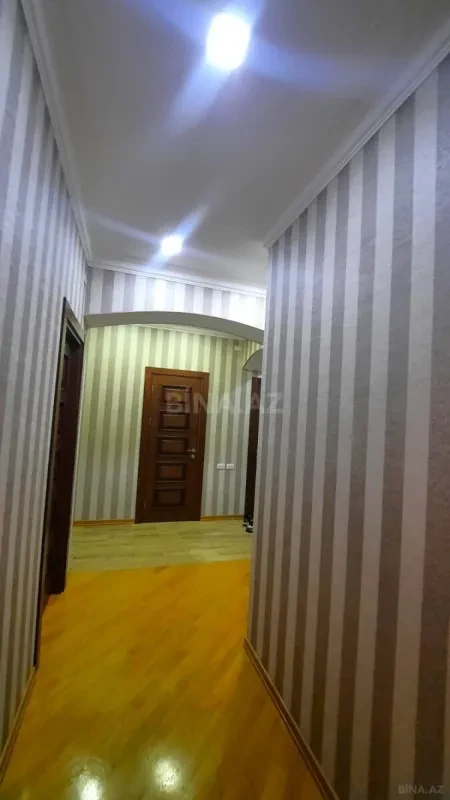 Satılır 2 otaqlı mənzil 90 m²