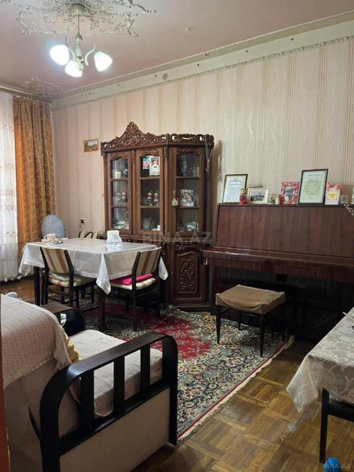 Satılır 3 otaqlı mənzil 90 m²