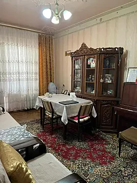 Satılır 3 otaqlı mənzil 90 m²