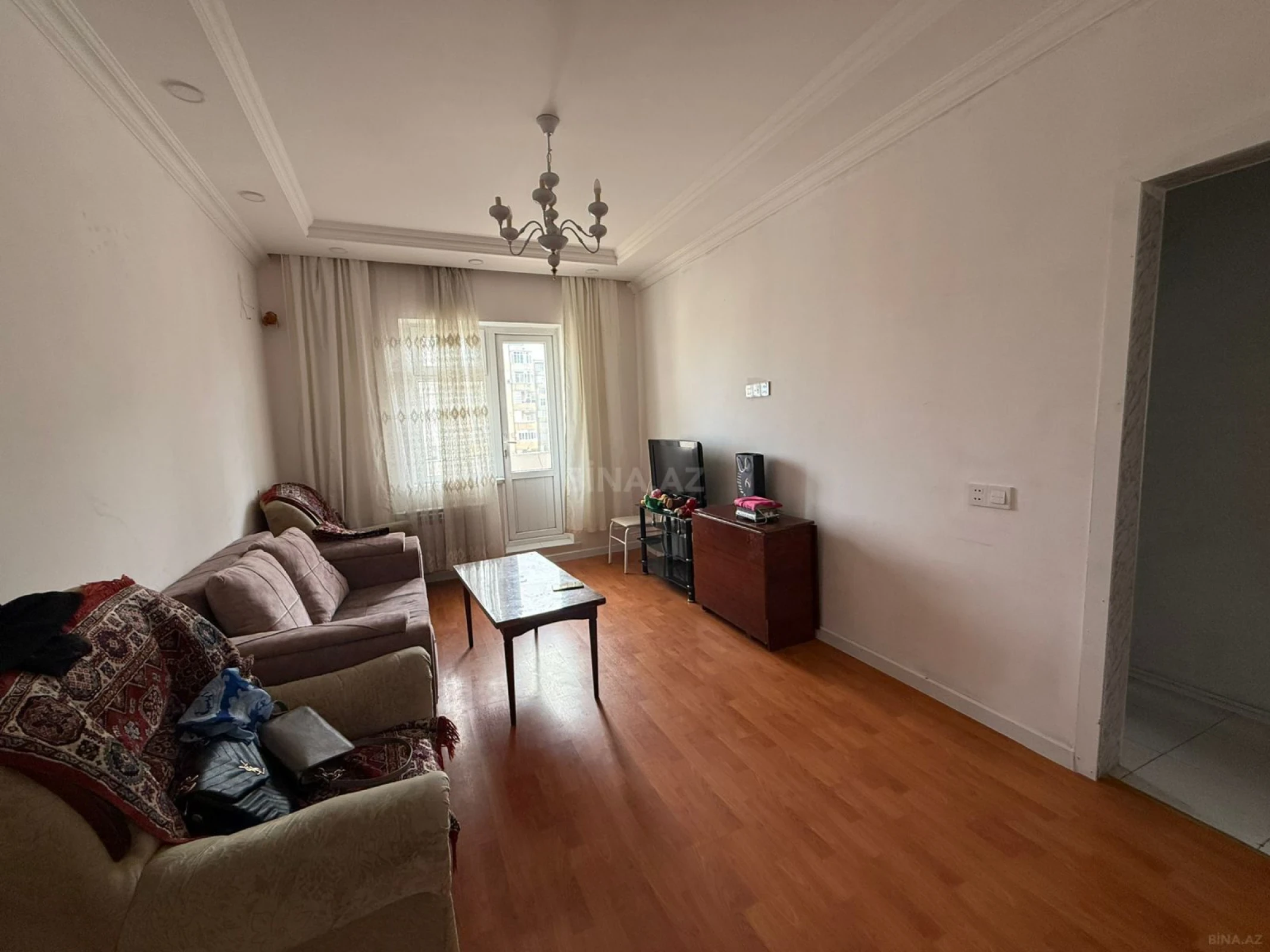 Kirayə verilir 2 otaqlı mənzil 60 m²