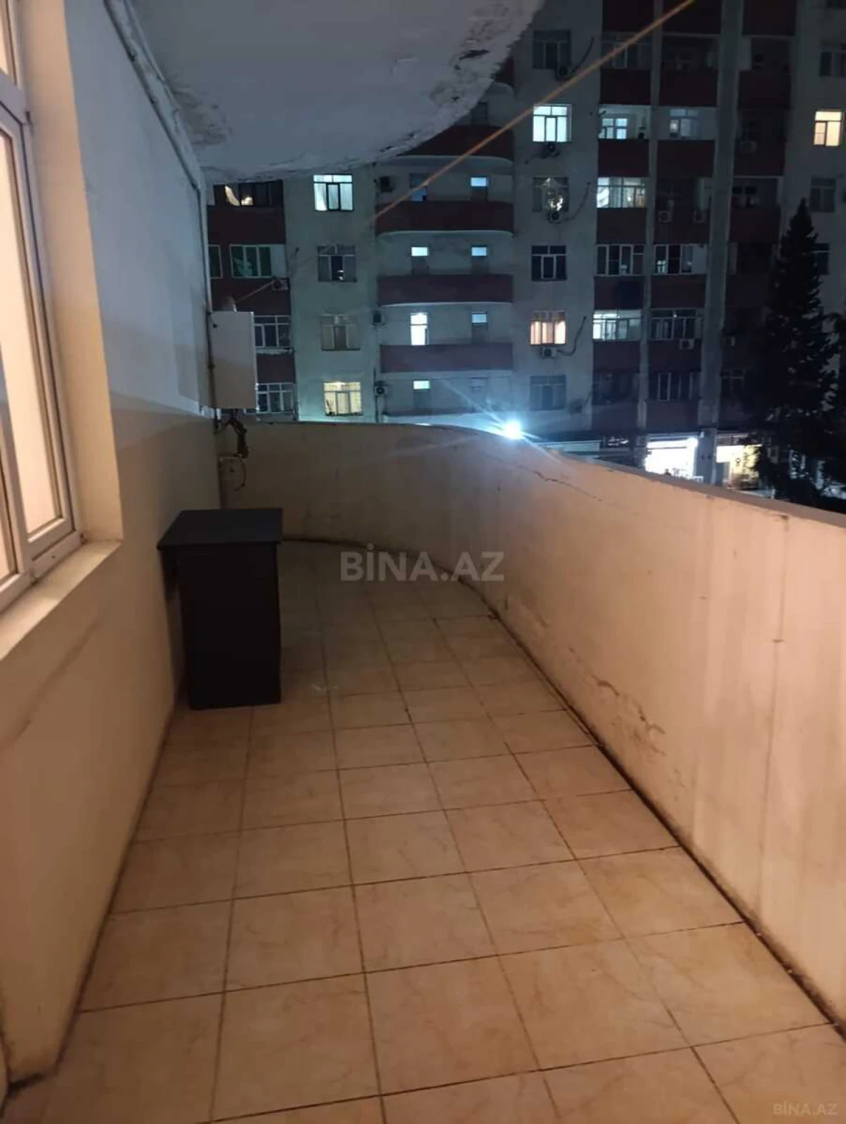 Kirayə verilir 2 otaqlı mənzil 100 m²