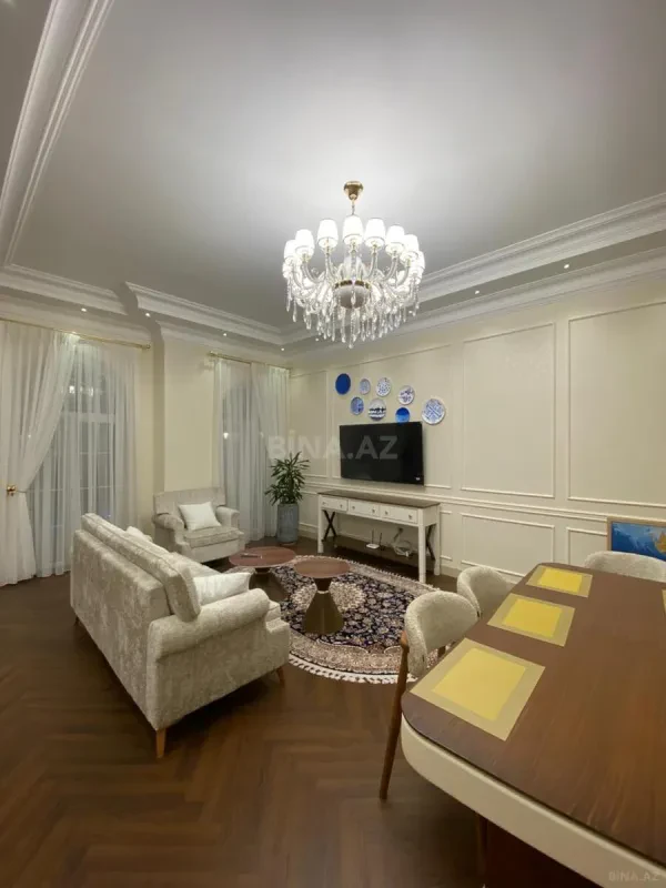 Satılır 4 otaqlı həyət evi 150 m²