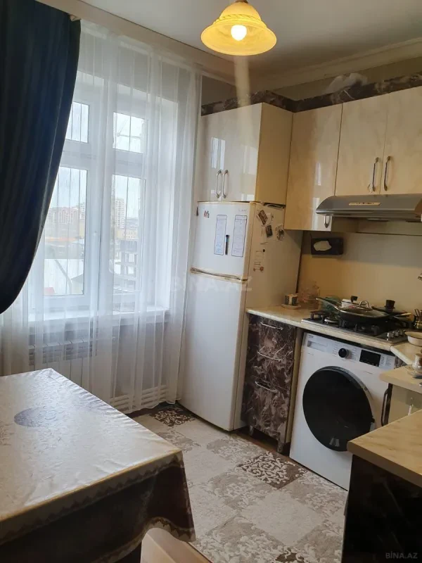 Satılır 2 otaqlı mənzil 60 m²