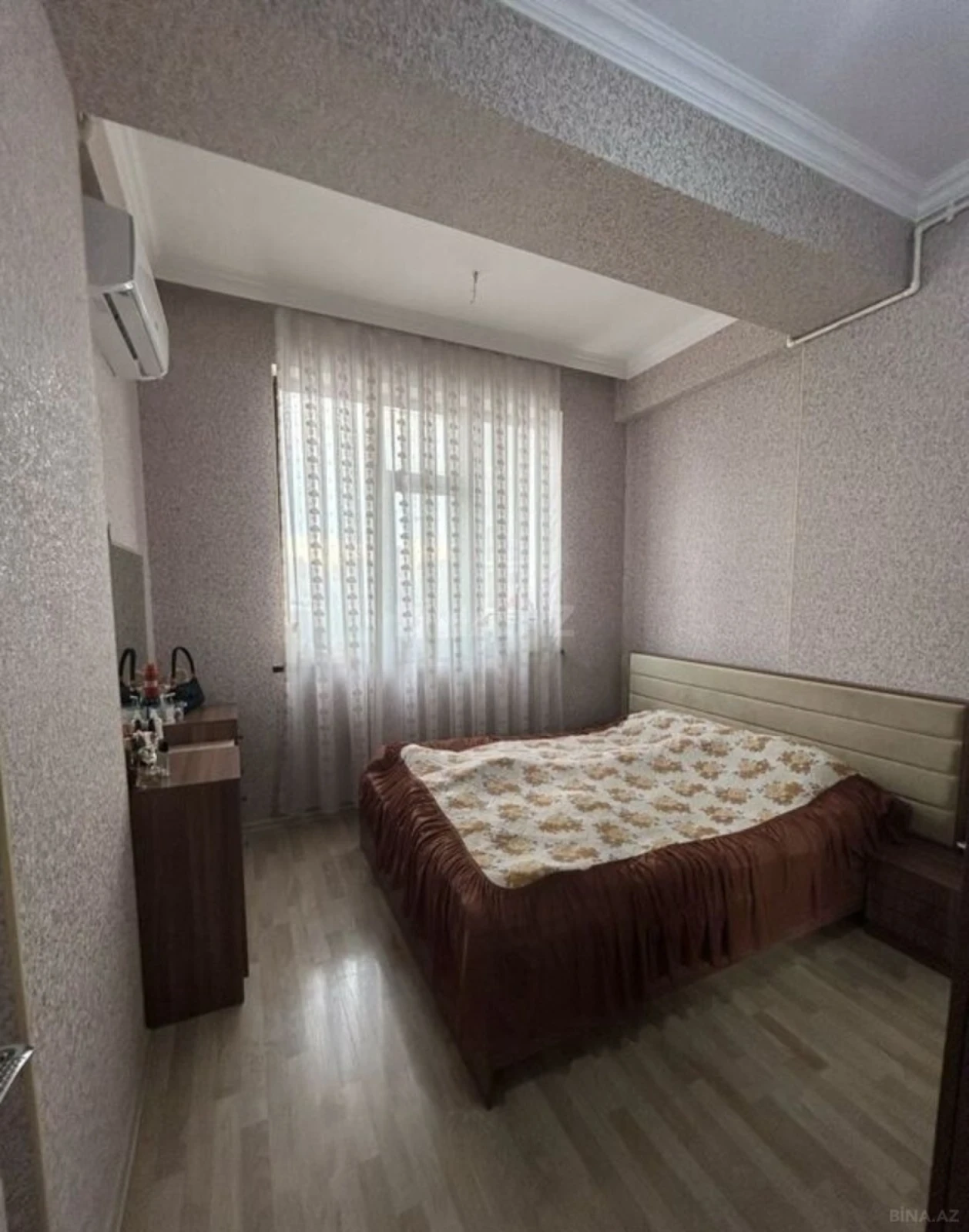 Satılır 1 otaqlı mənzil 35 m²