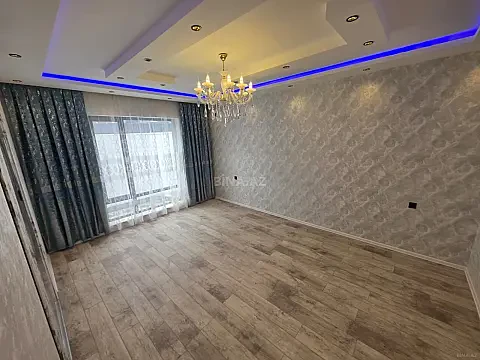 Satılır 4 otaqlı həyət evi 165 m²