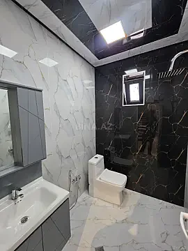 Satılır 4 otaqlı həyət evi 165 m²