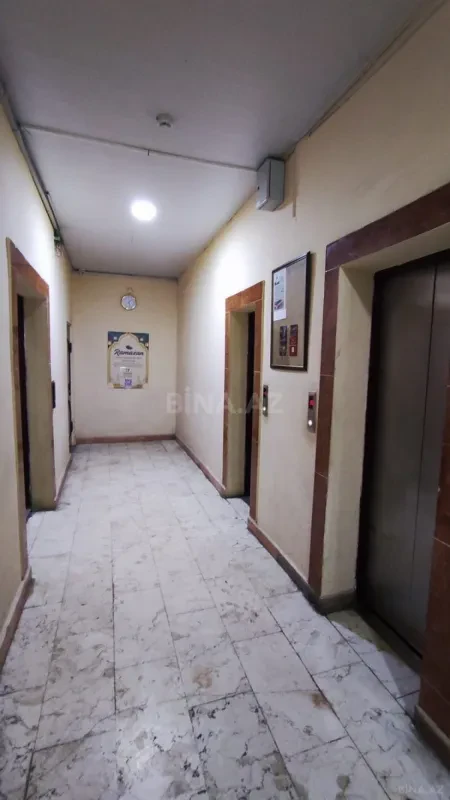 Satılır 3 otaqlı mənzil 110 m²