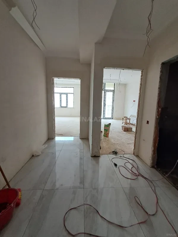 Satılır 1 otaqlı mənzil 56.3 m²